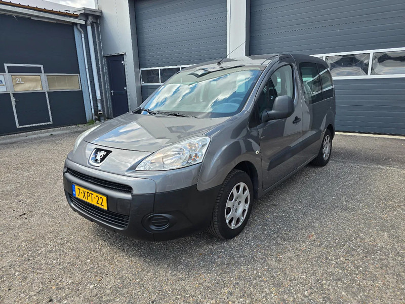 Peugeot Partner 1.6 benzine - מכונית: תמונה 1 Peugeot Partner 1.6 benzine - מכונית: תמונה 1