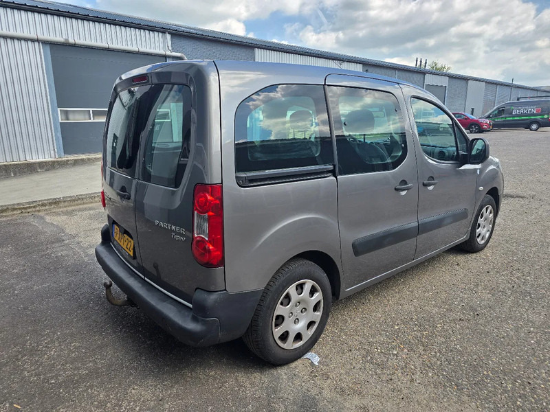 Peugeot Partner 1.6 benzine - מכונית: תמונה 4 Peugeot Partner 1.6 benzine - מכונית: תמונה 4