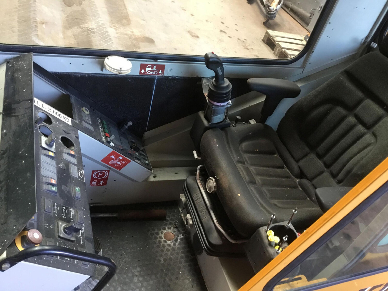 FAUN ATF 45-3 upper cabin - תא עבור עגורן נייד: תמונה 4 FAUN ATF 45-3 upper cabin - תא עבור עגורן נייד: תמונה 4