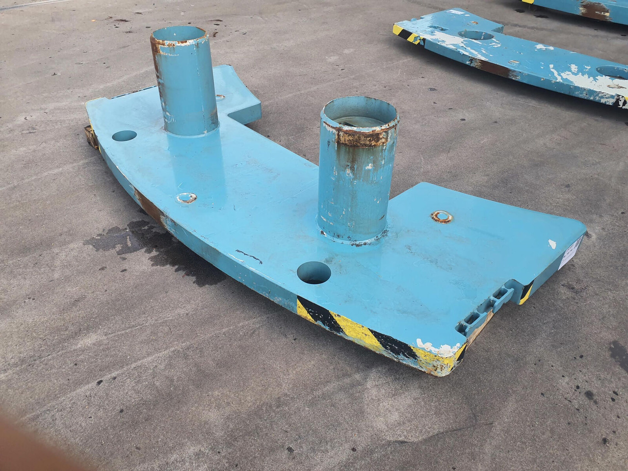 FAUN ATF 60-3 counterweight 1.6T - משקל נגד עבור עגורן נייד: תמונה 3 FAUN ATF 60-3 counterweight 1.6T - משקל נגד עבור עגורן נייד: תמונה 3