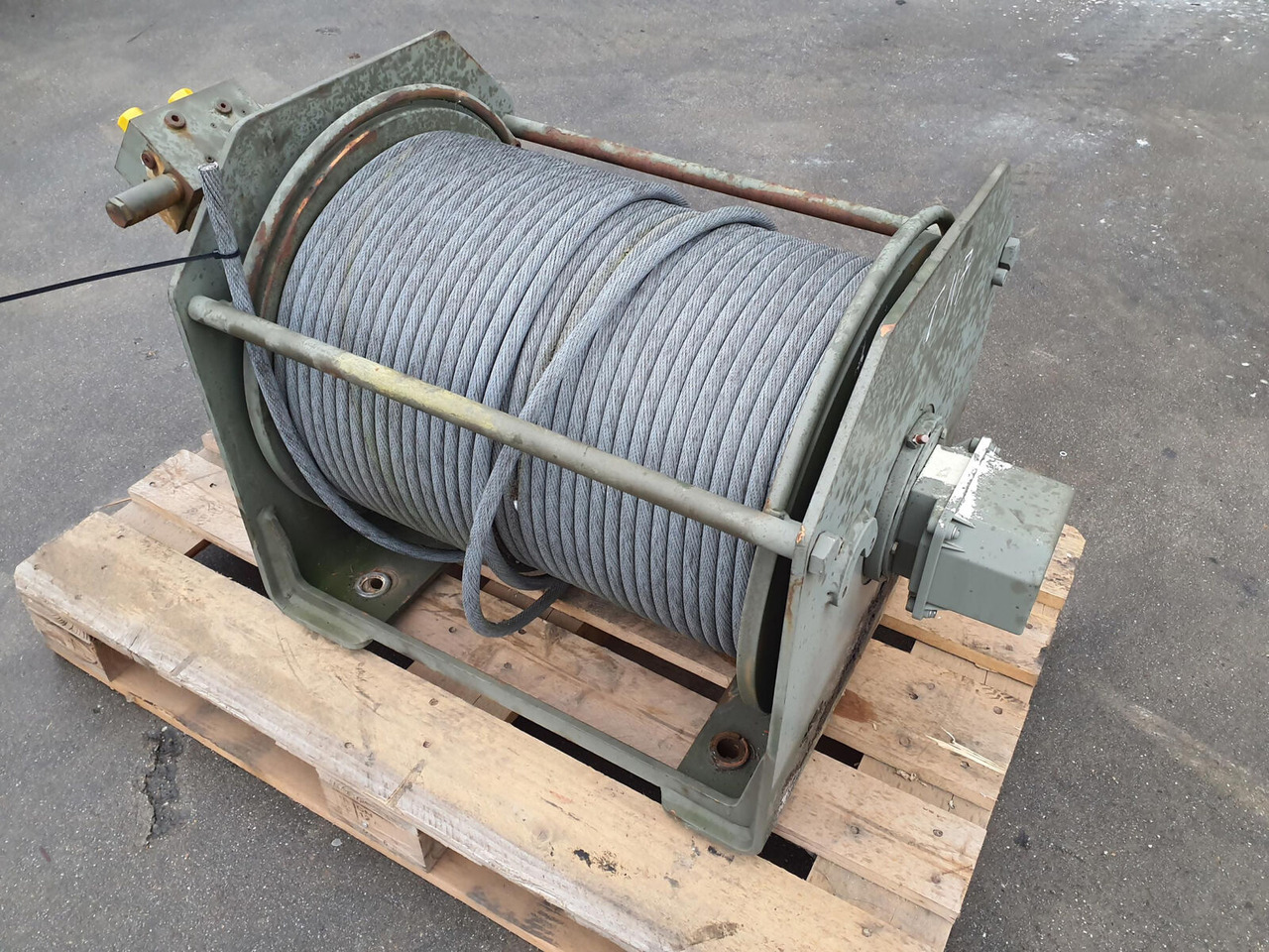 FAUN RTF 25-2 hoist gear HK 075 - כננת עבור עגורן נייד: תמונה 3 FAUN RTF 25-2 hoist gear HK 075 - כננת עבור עגורן נייד: תמונה 3