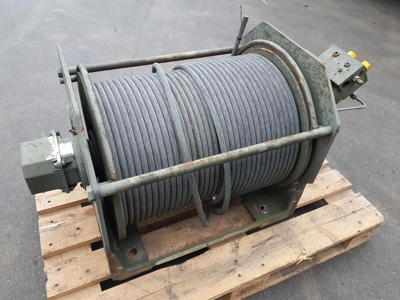 FAUN RTF 25-2 hoist gear HK 075 - כננת עבור עגורן נייד: תמונה 4 FAUN RTF 25-2 hoist gear HK 075 - כננת עבור עגורן נייד: תמונה 4