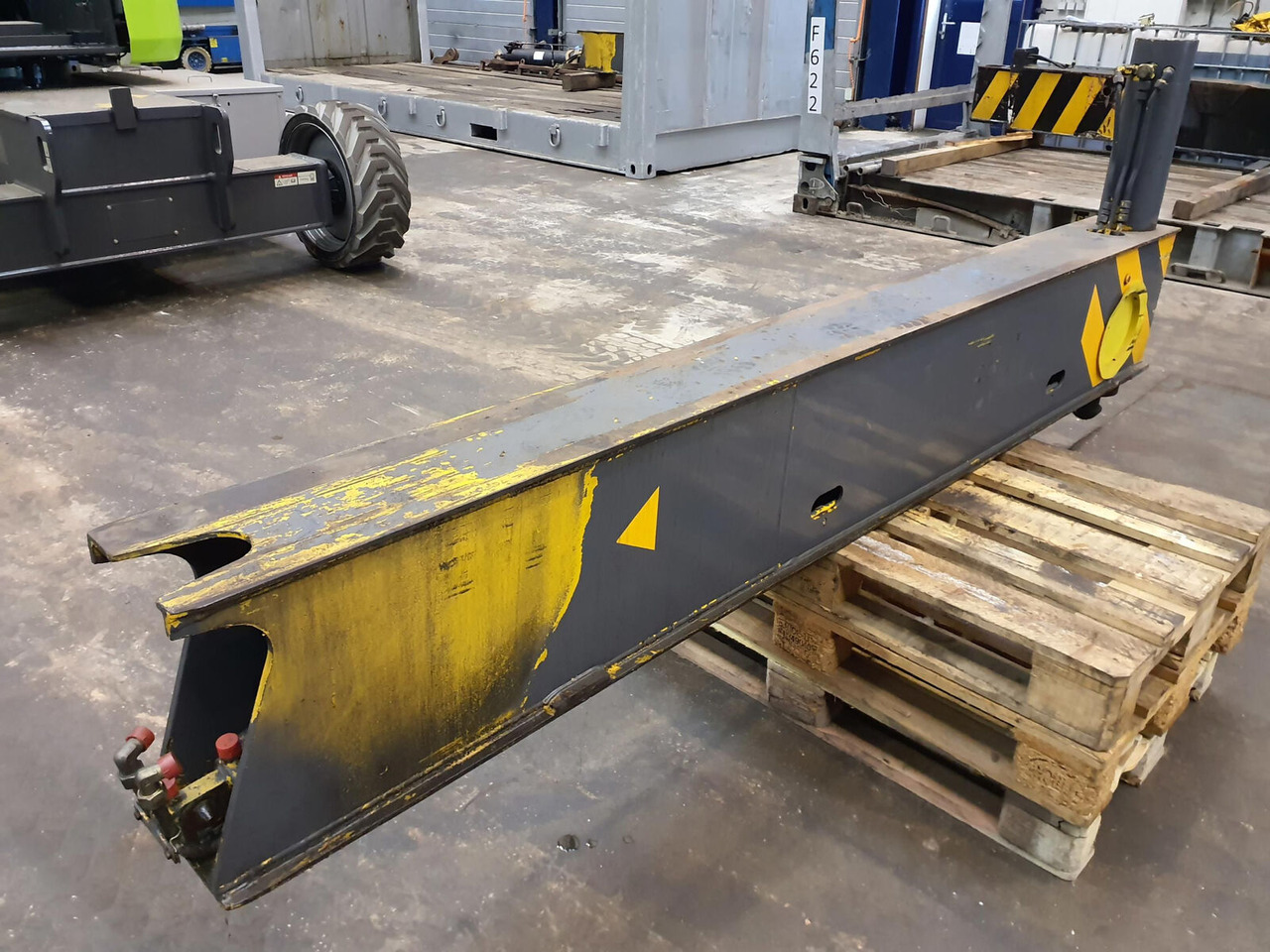 FAUN RTF 50-3 outrigger beam front complete - מתלה עבור עגורן: תמונה 3 FAUN RTF 50-3 outrigger beam front complete - מתלה עבור עגורן: תמונה 3