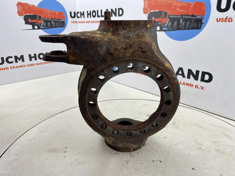 Faun RTF 50 Steering knuckle 16 holes right - מפרק היגוי עבור עגורן: תמונה 2 Faun RTF 50 Steering knuckle 16 holes right - מפרק היגוי עבור עגורן: תמונה 2