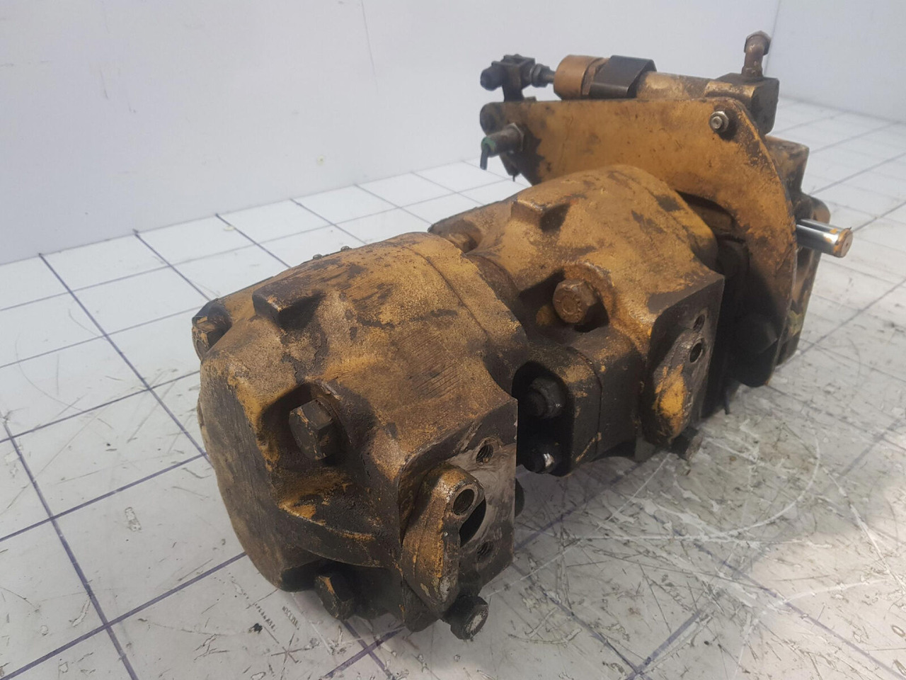 משאבה הידרולית עבור עגורן נייד Grove 880 ATT PTO and Gear pump: תמונה 7
