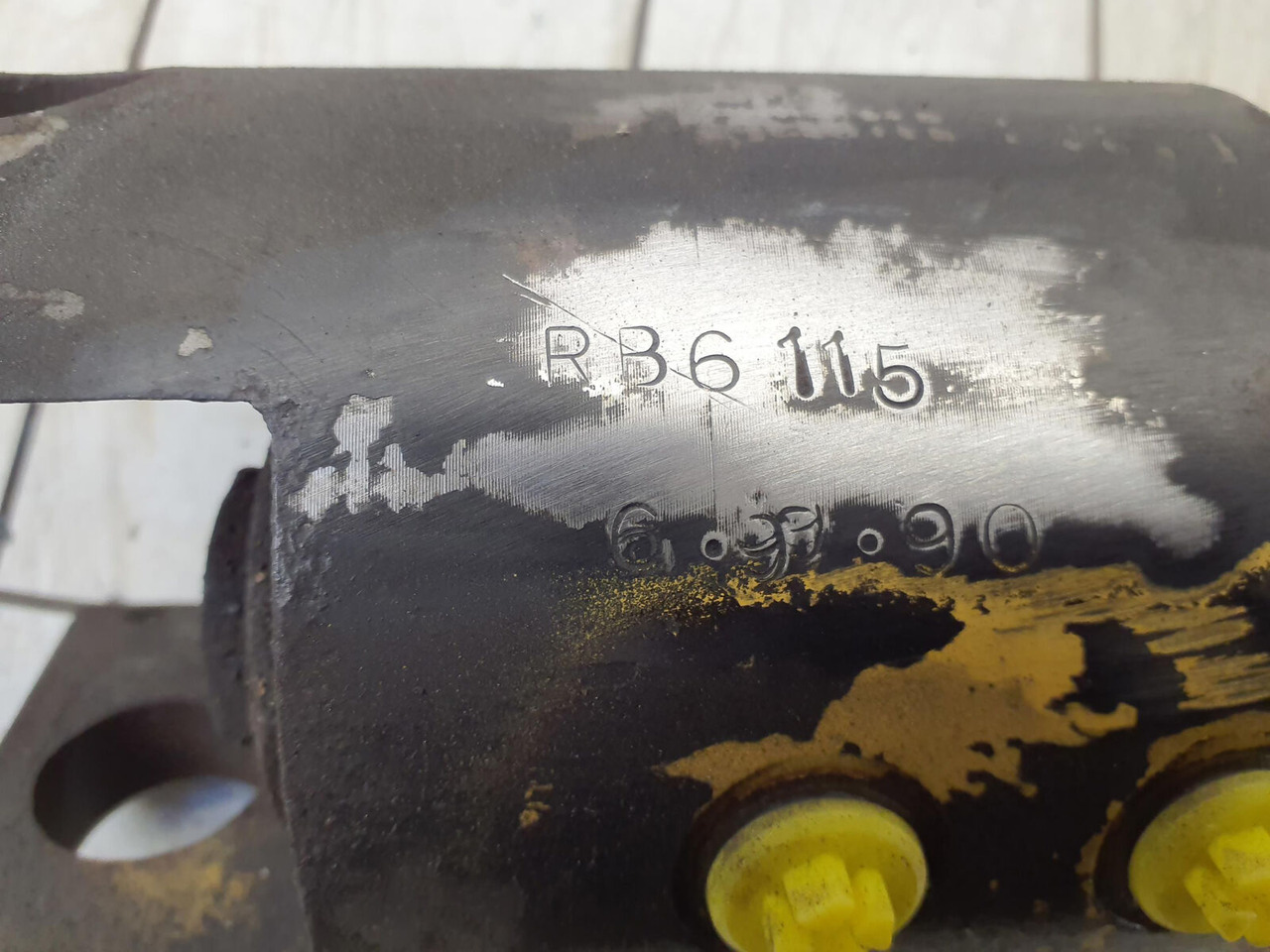 Grove AT 422 outrigger cylinder - צילינדר הידרולי עבור עגורן: תמונה 5 Grove AT 422 outrigger cylinder - צילינדר הידרולי עבור עגורן: תמונה 5