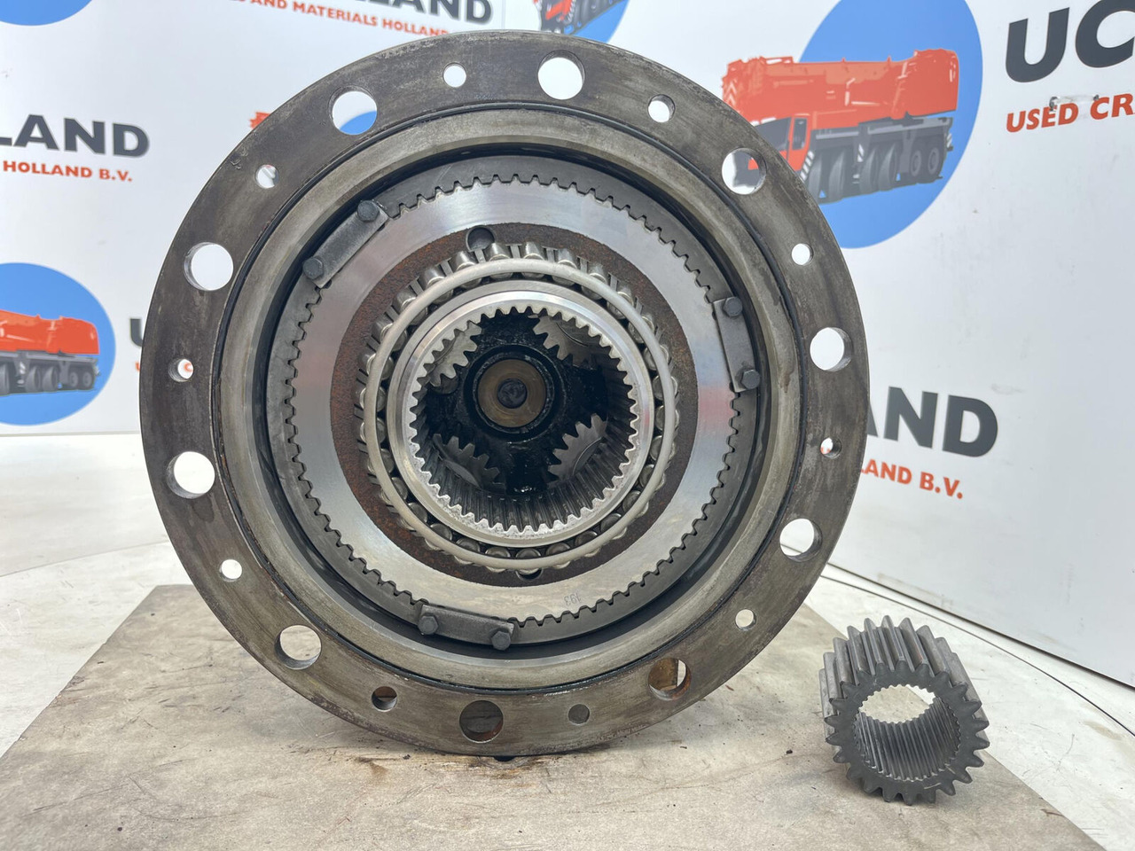 Grove AT 633 planetary gear 22-25-74-38-4pl-H137-46 - הנעה סופית עבור עגורן נייד: תמונה 5 Grove AT 633 planetary gear 22-25-74-38-4pl-H137-46 - הנעה סופית עבור עגורן נייד: תמונה 5