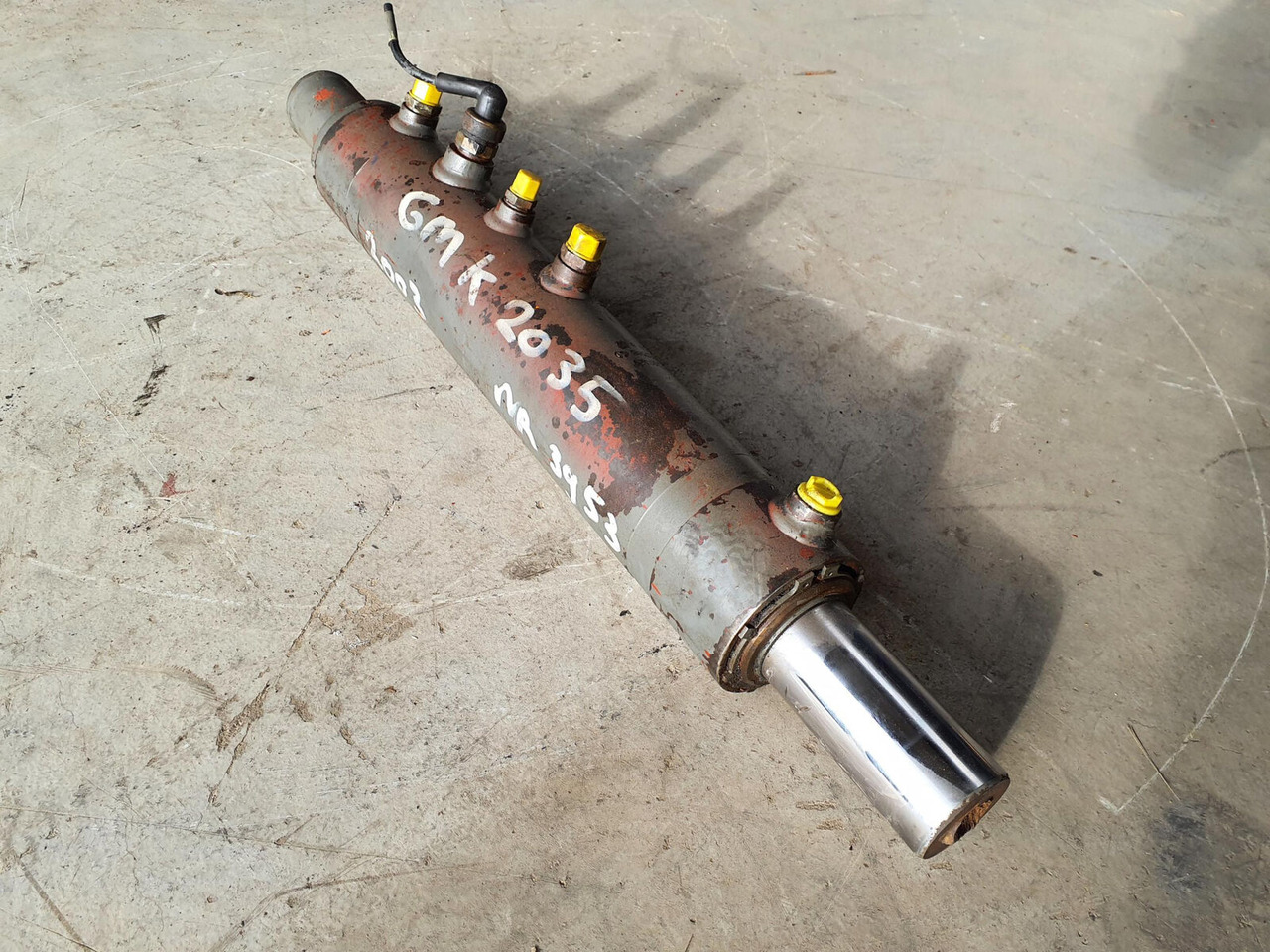 Grove GMK 2035 steering locking cylinder - צילינדר הידרולי עבור עגורן נייד: תמונה 4 Grove GMK 2035 steering locking cylinder - צילינדר הידרולי עבור עגורן נייד: תמונה 4