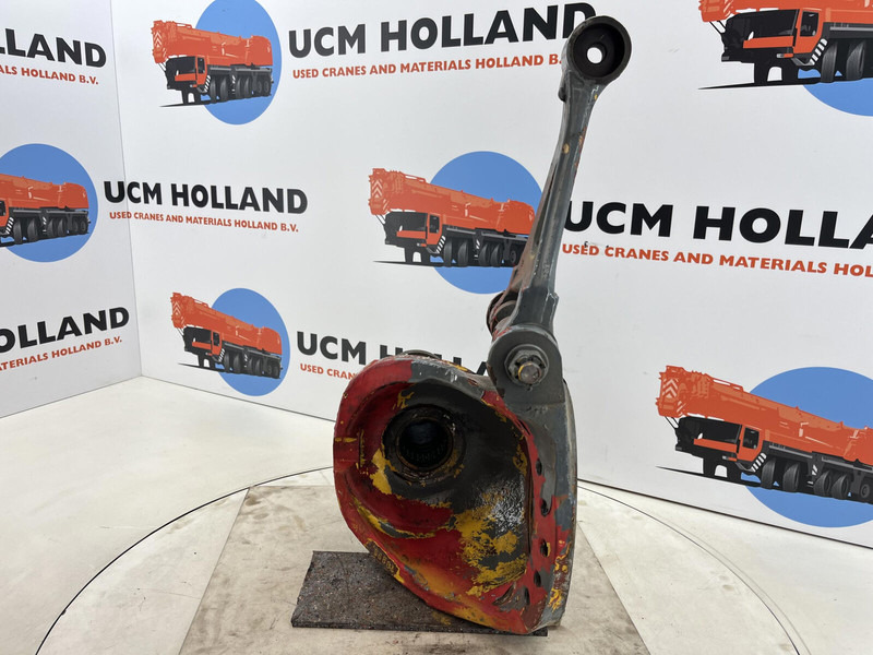 Grove GMK 3050 Steering knuckle axle 1 and 2 left - מפרק היגוי עבור עגורן: תמונה 5 Grove GMK 3050 Steering knuckle axle 1 and 2 left - מפרק היגוי עבור עגורן: תמונה 5