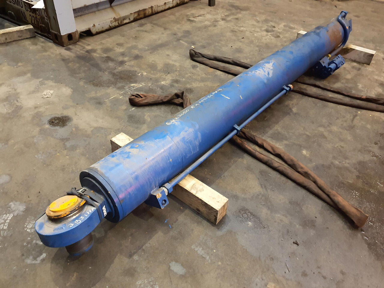 Grove GMK 3050 boom cylinder - צילינדר הידרולי עבור עגורן נייד: תמונה 4 Grove GMK 3050 boom cylinder - צילינדר הידרולי עבור עגורן נייד: תמונה 4