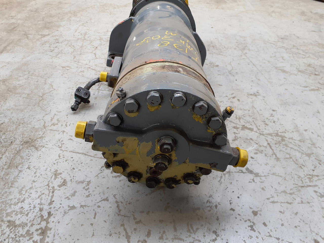 Grove GMK 3050 suspension cylinder - צילינדר הידרולי עבור עגורן: תמונה 5 Grove GMK 3050 suspension cylinder - צילינדר הידרולי עבור עגורן: תמונה 5