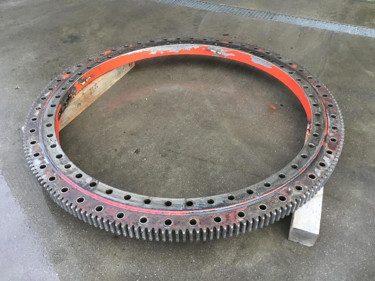 Grove GMK 3055 Slew ring - טבעת רוטציה עבור עגורן נייד: תמונה 1 Grove GMK 3055 Slew ring - טבעת רוטציה עבור עגורן נייד: תמונה 1
