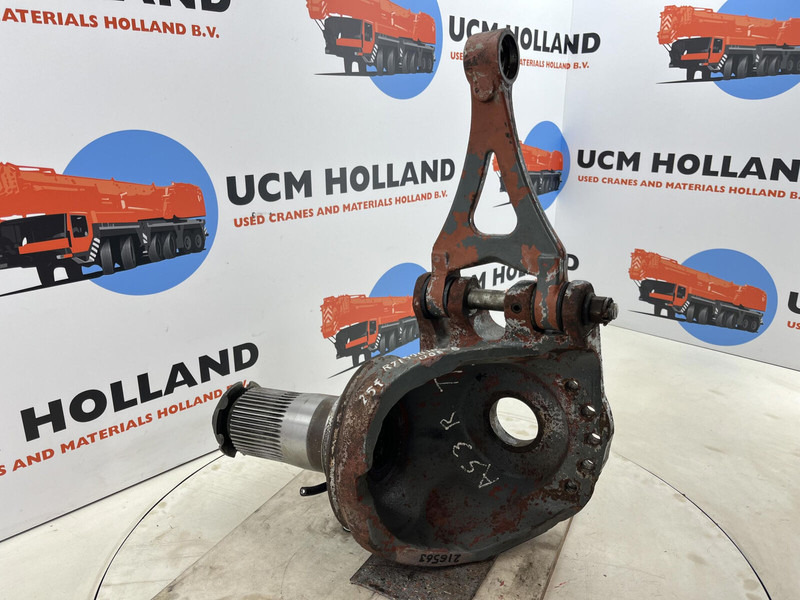 Grove GMK 3055 Steering knuckle 16 holes axle 3 right - מפרק היגוי עבור עגורן: תמונה 4 Grove GMK 3055 Steering knuckle 16 holes axle 3 right - מפרק היגוי עבור עגורן: תמונה 4