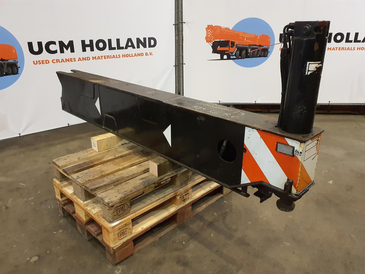 Grove GMK 3055 sliding beam complete front - מתלה עבור עגורן: תמונה 1 Grove GMK 3055 sliding beam complete front - מתלה עבור עגורן: תמונה 1