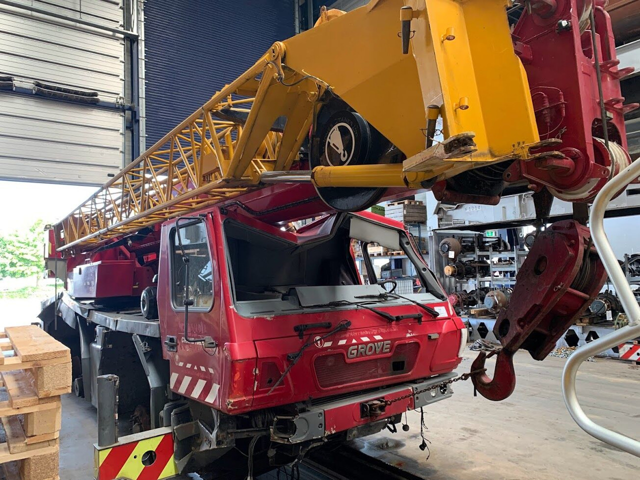 Grove GMK 3055 - עגורן נייד: תמונה 3 Grove GMK 3055 - עגורן נייד: תמונה 3