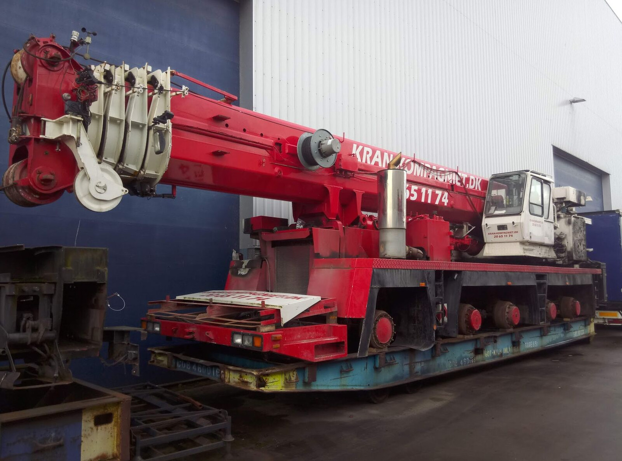 Grove GMK 5100 for parts - עגורן נייד: תמונה 4 Grove GMK 5100 for parts - עגורן נייד: תמונה 4
