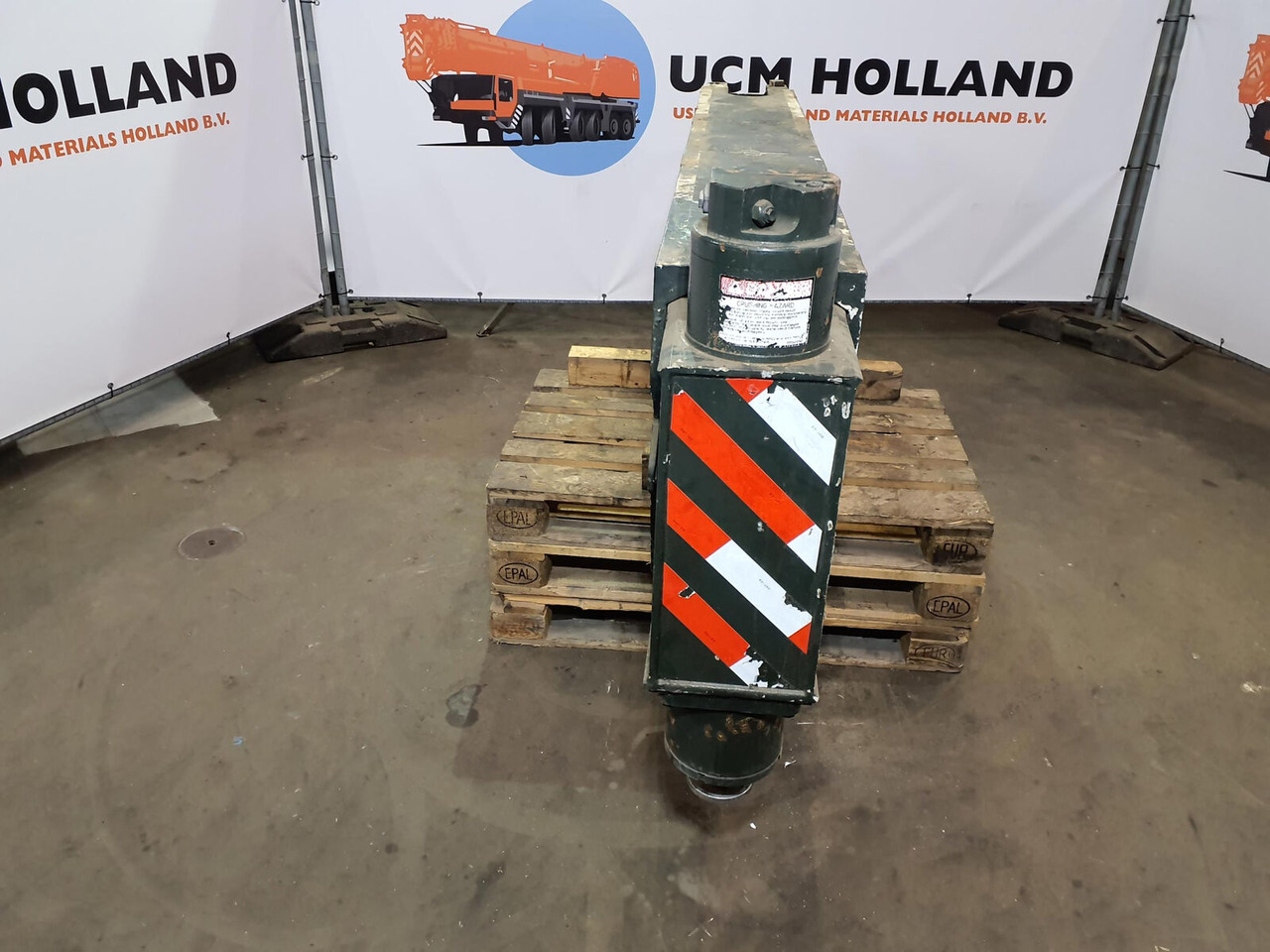 Grove GMK 5220 sliding beam rear complete - מתלה עבור עגורן נייד: תמונה 5 Grove GMK 5220 sliding beam rear complete - מתלה עבור עגורן נייד: תמונה 5