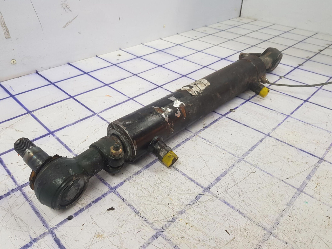 Grove GMK 5220 steering cylinder axle 5 - צילינדר הידרולי עבור עגורן נייד: תמונה 3 Grove GMK 5220 steering cylinder axle 5 - צילינדר הידרולי עבור עגורן נייד: תמונה 3