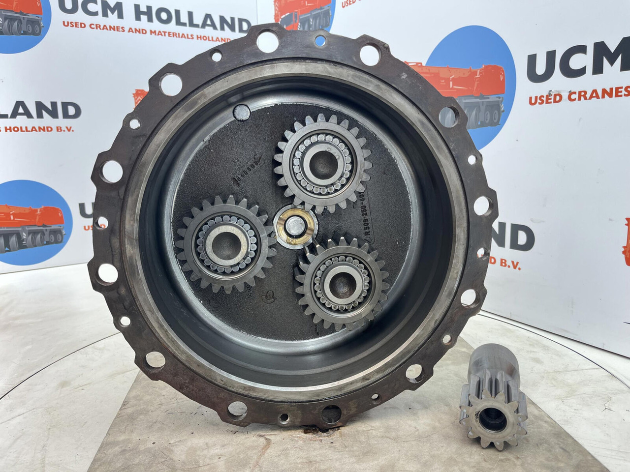 Grove GMK planetary gear 12-23-60-34-3pl-H135-46 - הנעה סופית עבור עגורן נייד: תמונה 4 Grove GMK planetary gear 12-23-60-34-3pl-H135-46 - הנעה סופית עבור עגורן נייד: תמונה 4