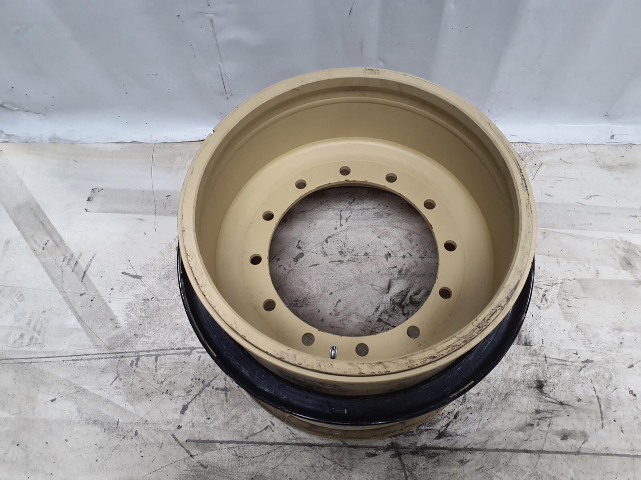 Grove Rim 525/80R25 12 20.5 3p - חישוק: תמונה 2 Grove Rim 525/80R25 12 20.5 3p - חישוק: תמונה 2