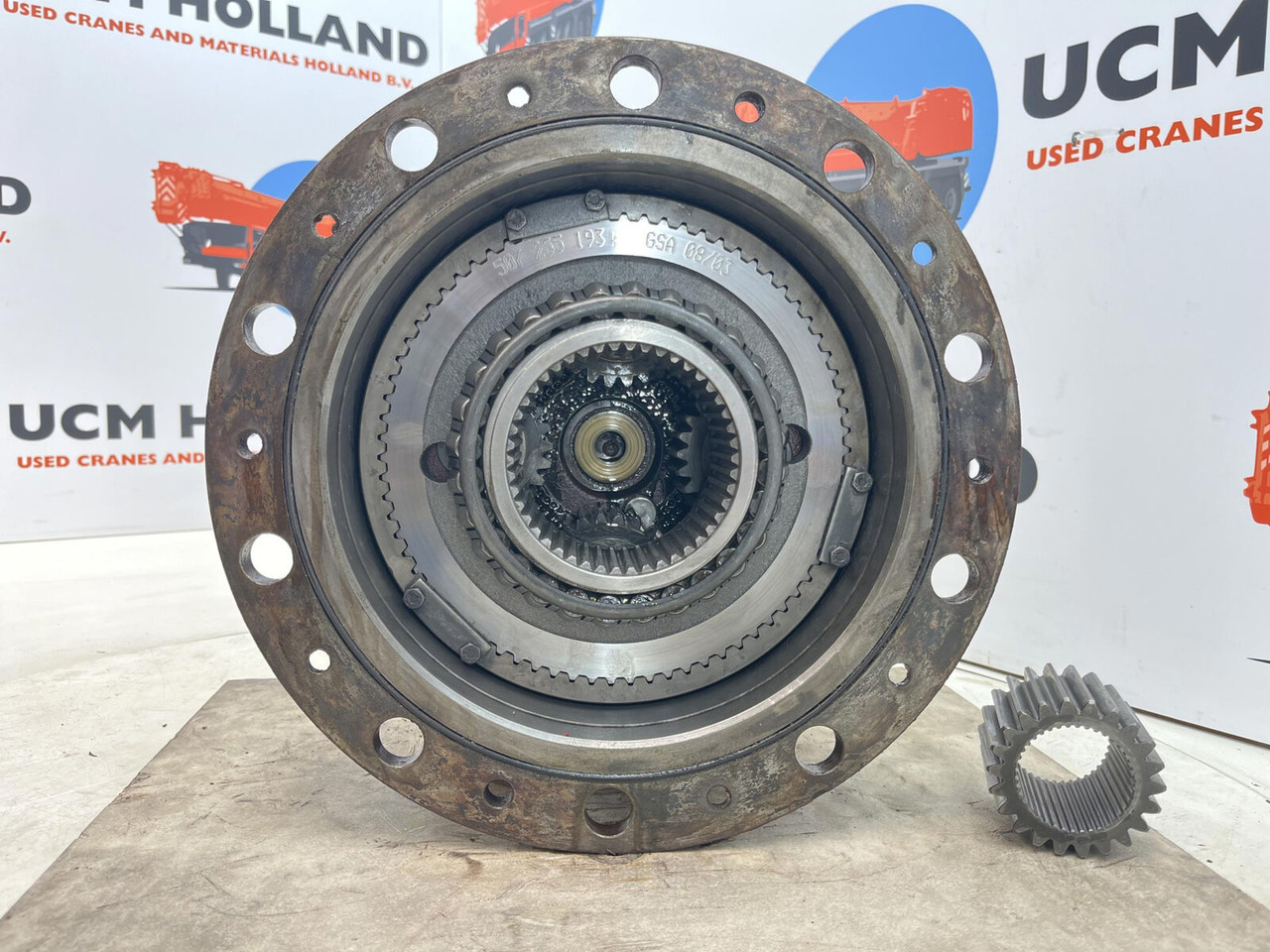 Kessler planetary gear 22-25-74-40-4pl-H177-46 - הנעה סופית עבור עגורן נייד: תמונה 5 Kessler planetary gear 22-25-74-40-4pl-H177-46 - הנעה סופית עבור עגורן נייד: תמונה 5