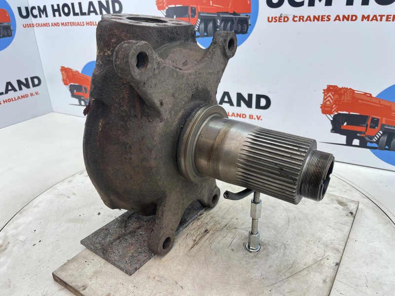 Krupp 70 GMT Steering knuckle axle 1 - מפרק היגוי עבור עגורן: תמונה 3 Krupp 70 GMT Steering knuckle axle 1 - מפרק היגוי עבור עגורן: תמונה 3