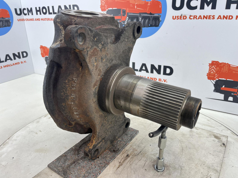 Krupp 70 GMT Steering knuckle axle 2 - מפרק היגוי עבור עגורן: תמונה 3 Krupp 70 GMT Steering knuckle axle 2 - מפרק היגוי עבור עגורן: תמונה 3