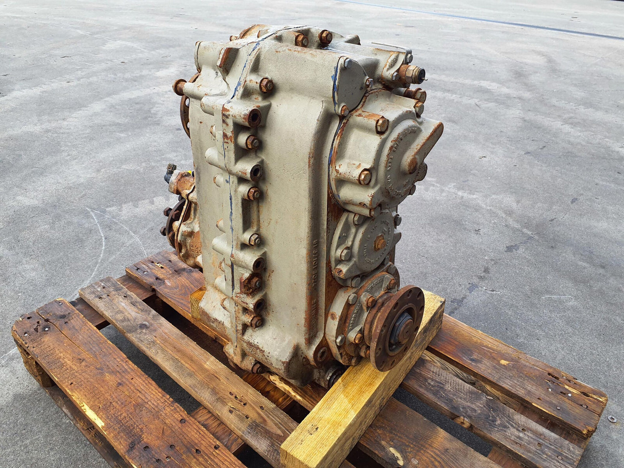 Krupp 70 GMT Transfer case - תמסורת עבור עגורן נייד: תמונה 4 Krupp 70 GMT Transfer case - תמסורת עבור עגורן נייד: תמונה 4