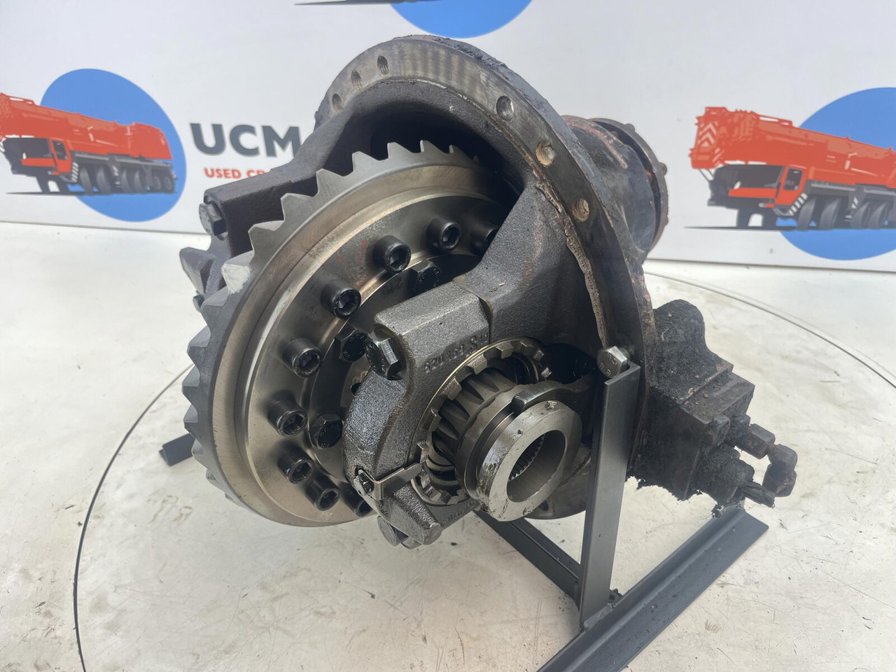 Krupp 70 GMT end differential 17x36 axle 4 - הילוך דיפרנציאלי עבור עגורן: תמונה 4 Krupp 70 GMT end differential 17x36 axle 4 - הילוך דיפרנציאלי עבור עגורן: תמונה 4