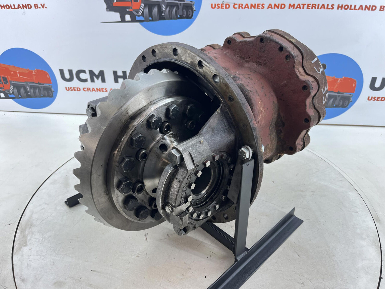 Krupp 70 GMT mid differential 13x35 axle 2 - הילוך דיפרנציאלי עבור עגורן נייד: תמונה 2 Krupp 70 GMT mid differential 13x35 axle 2 - הילוך דיפרנציאלי עבור עגורן נייד: תמונה 2