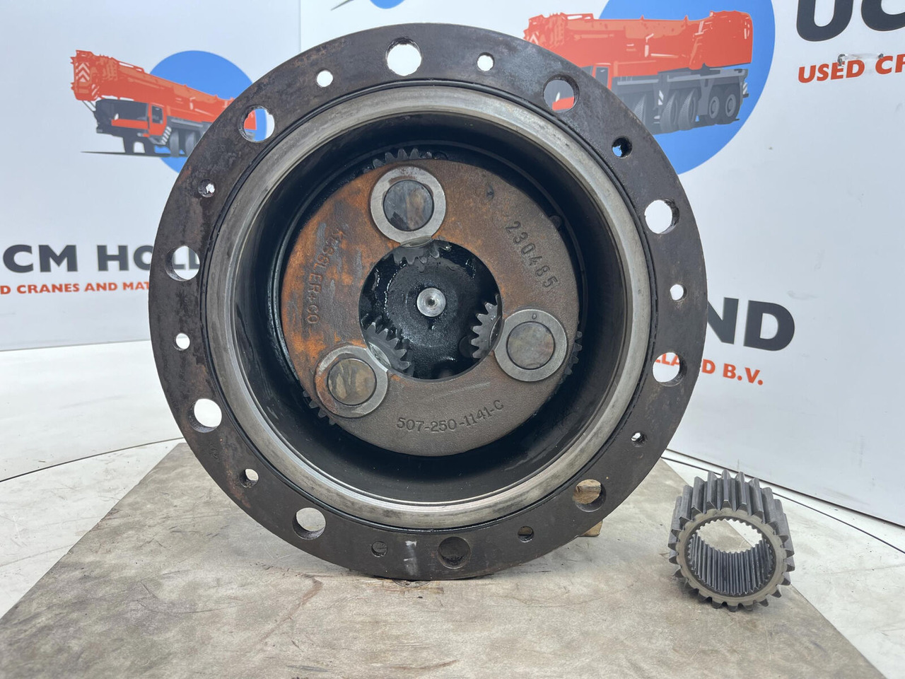 Krupp 70 GMT planetary gear 22-25-74-38-3pl-H135-46 - הנעה סופית עבור עגורן נייד: תמונה 4 Krupp 70 GMT planetary gear 22-25-74-38-3pl-H135-46 - הנעה סופית עבור עגורן נייד: תמונה 4