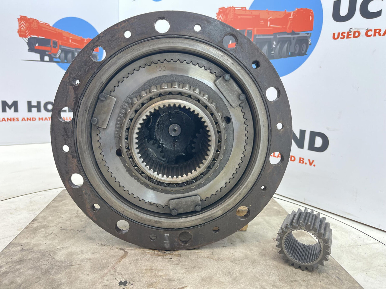 Krupp 70 GMT planetary gear 22-25-74-38-3pl-H135-46 - הנעה סופית עבור עגורן נייד: תמונה 5 Krupp 70 GMT planetary gear 22-25-74-38-3pl-H135-46 - הנעה סופית עבור עגורן נייד: תמונה 5