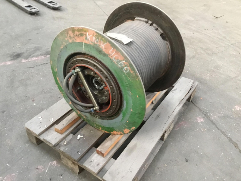 Krupp KMK 4060 winch - עגורן מעמיס: תמונה 2 Krupp KMK 4060 winch - עגורן מעמיס: תמונה 2
