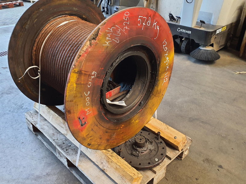 Krupp KMK 6160 7250 winch - עגורן מעמיס: תמונה 2 Krupp KMK 6160 7250 winch - עגורן מעמיס: תמונה 2