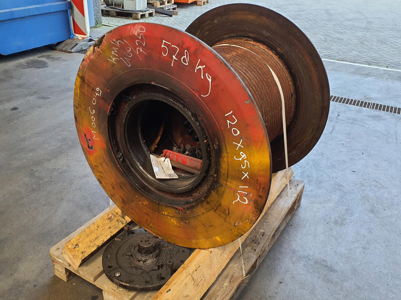 Krupp KMK 6160 7250 winch - עגורן מעמיס: תמונה 1 Krupp KMK 6160 7250 winch - עגורן מעמיס: תמונה 1