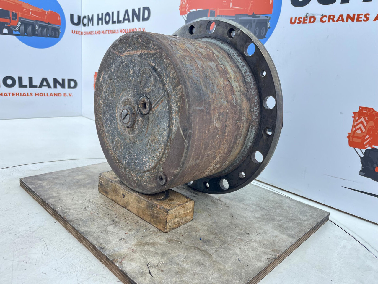 Krupp KMK 8350 planetary gear 22-25-74-40-4pl-H185-46 - הנעה סופית עבור עגורן נייד: תמונה 2 Krupp KMK 8350 planetary gear 22-25-74-40-4pl-H185-46 - הנעה סופית עבור עגורן נייד: תמונה 2