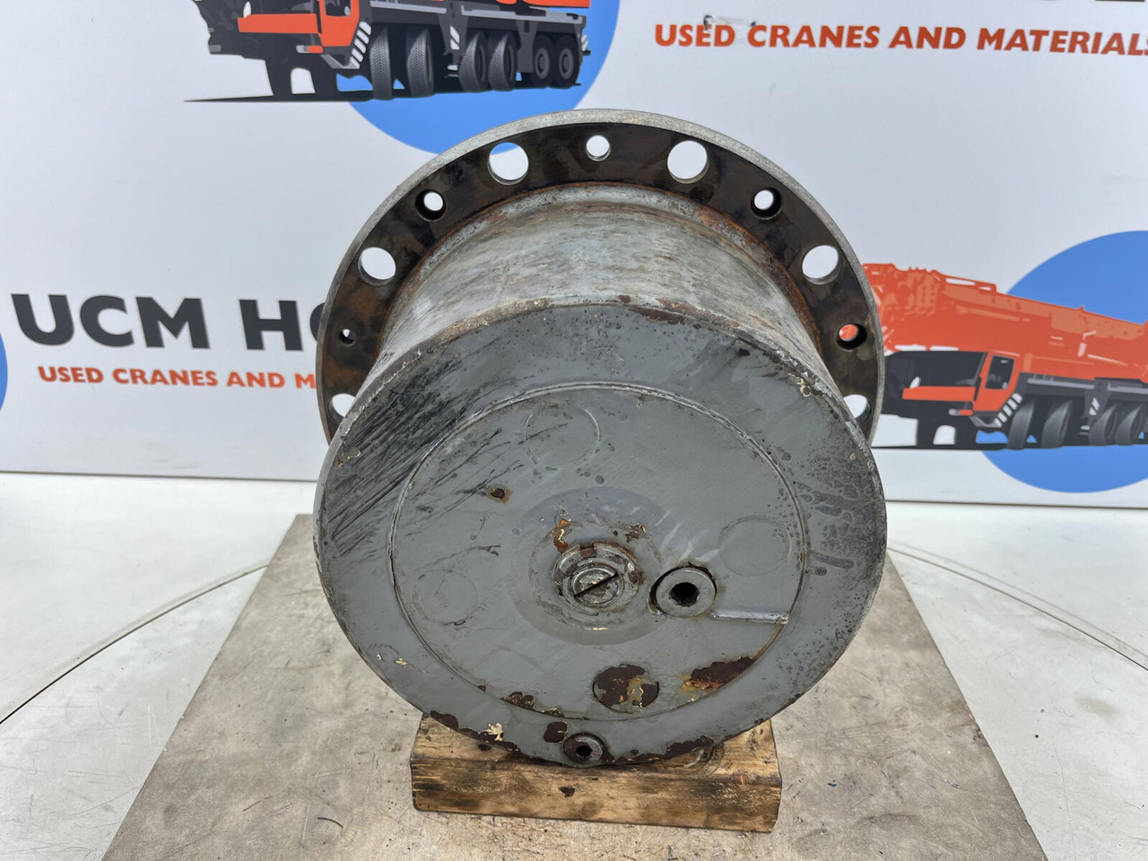 Krupp KMK 8350 planetary gear 22-25-74-40-4pl-H185-46 - הנעה סופית עבור עגורן נייד: תמונה 1 Krupp KMK 8350 planetary gear 22-25-74-40-4pl-H185-46 - הנעה סופית עבור עגורן נייד: תמונה 1