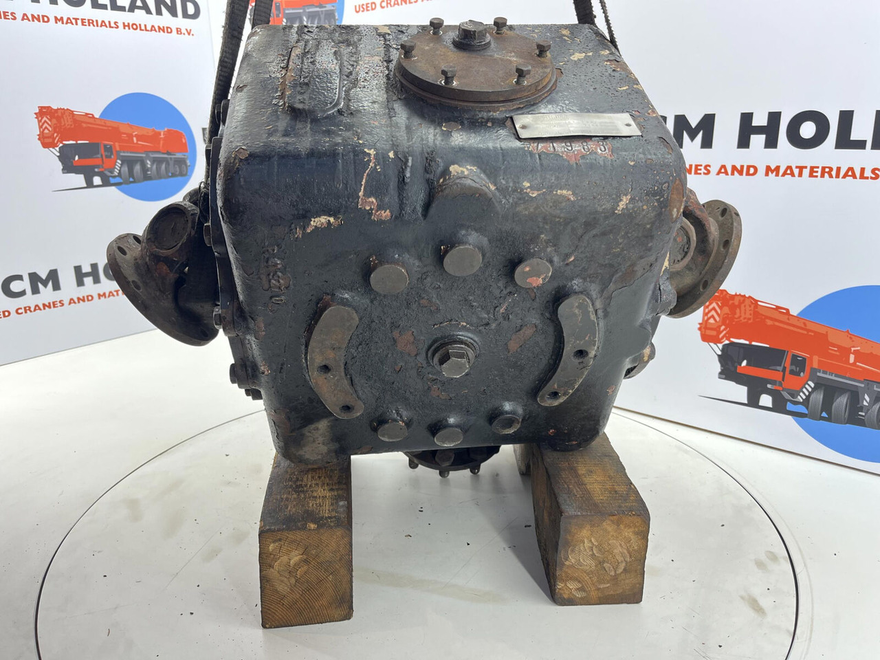 Krupp KMK diff box - הילוך דיפרנציאלי עבור עגורן נייד: תמונה 5 Krupp KMK diff box - הילוך דיפרנציאלי עבור עגורן נייד: תמונה 5