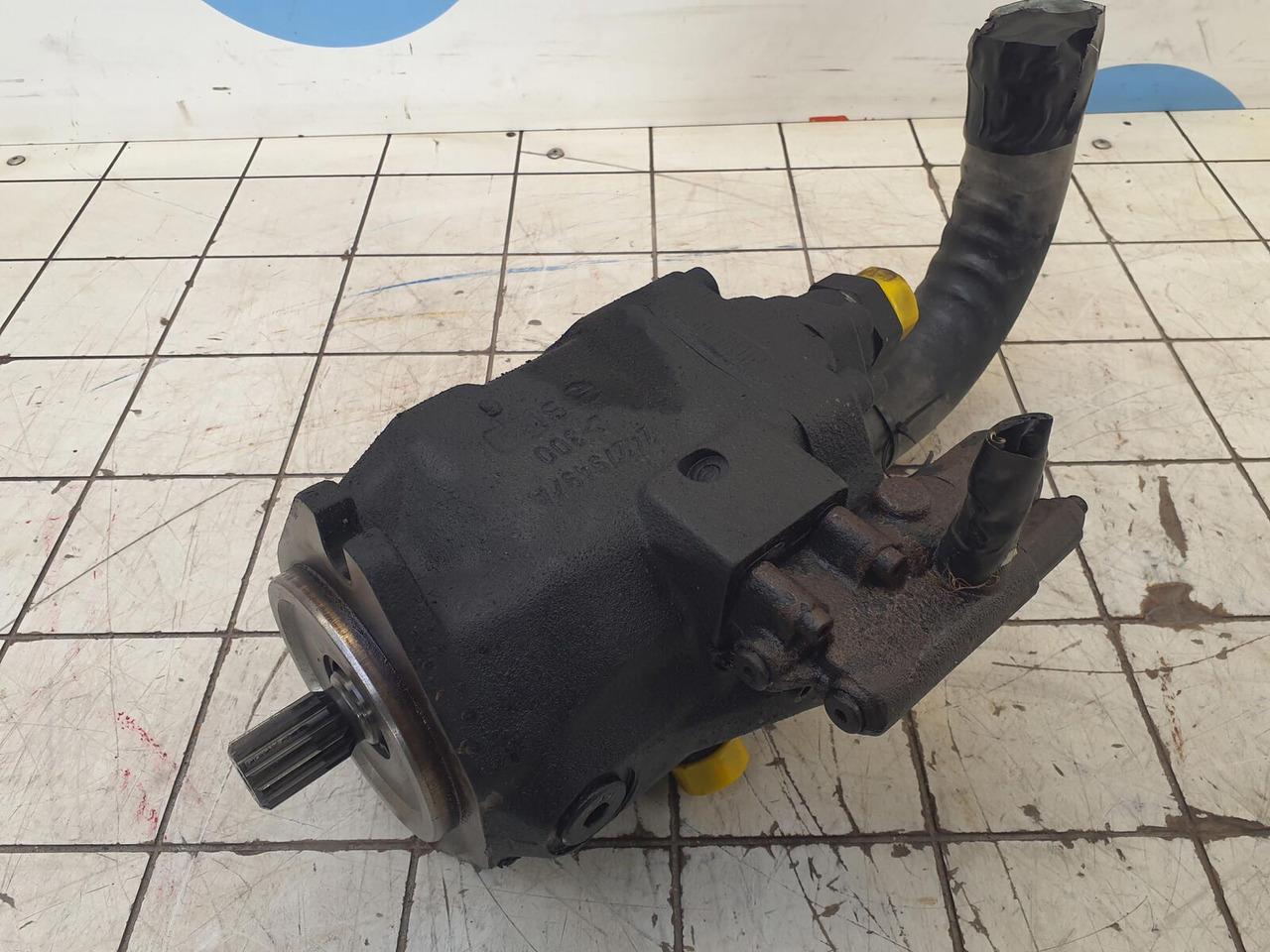 Liebherr IEBHERR LTM 1400-7.1 VARIABLE PUMP A10VO 45cm³/U - משאבה הידרולית עבור עגורן נייד: תמונה 1 Liebherr IEBHERR LTM 1400-7.1 VARIABLE PUMP A10VO 45cm³/U - משאבה הידרולית עבור עגורן נייד: תמונה 1