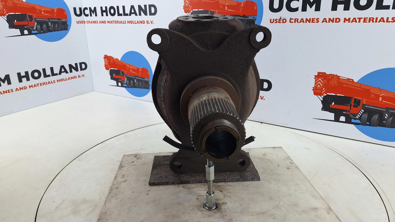 Liebherr LTM 1030 Steering knuckle axle 1 - מפרק היגוי עבור עגורן נייד: תמונה 2 Liebherr LTM 1030 Steering knuckle axle 1 - מפרק היגוי עבור עגורן נייד: תמונה 2