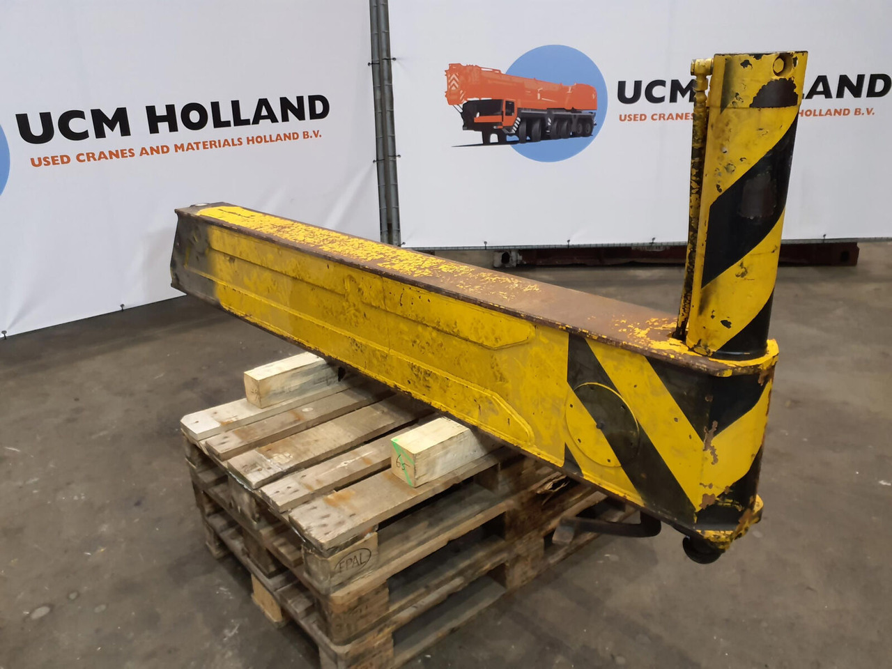 Liebherr LTM 1050-1 sliding beam rear complete - מתלה עבור עגורן נייד: תמונה 1 Liebherr LTM 1050-1 sliding beam rear complete - מתלה עבור עגורן נייד: תמונה 1