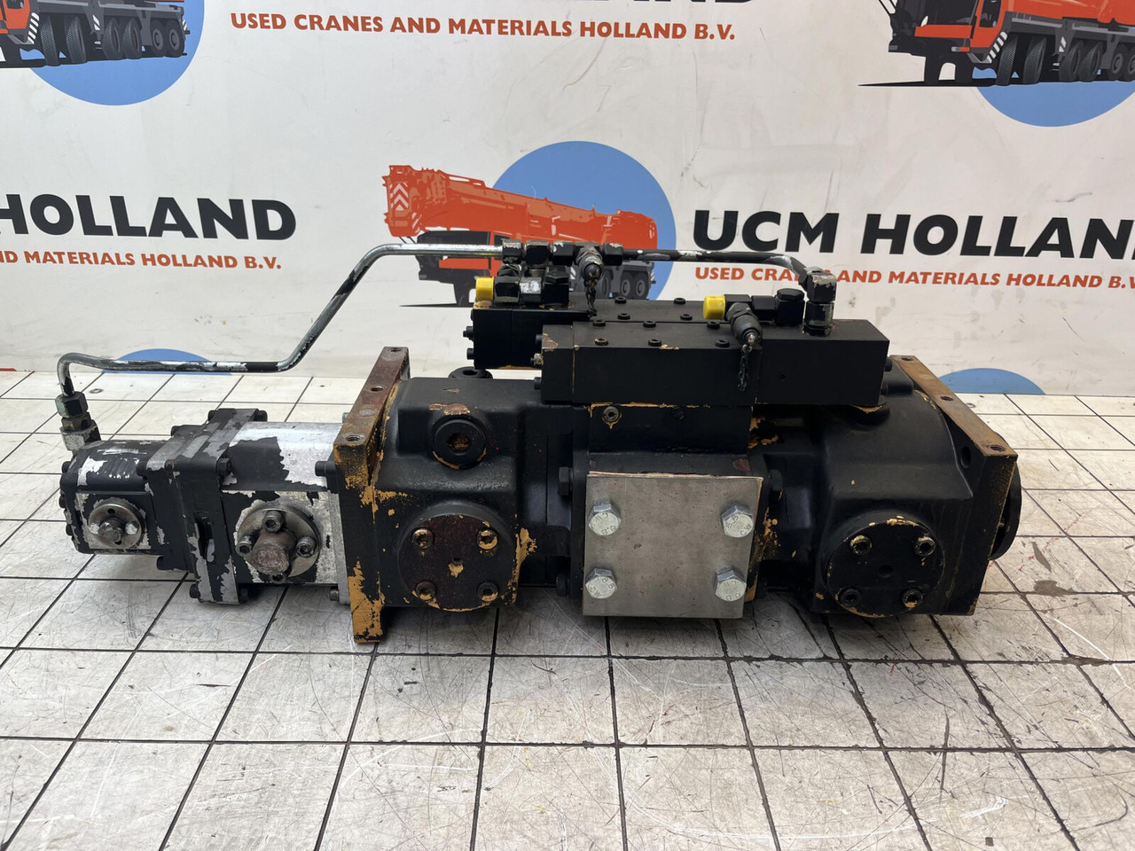 Liebherr LTM 1050 TWO-STAGE PUMP LPV 64 64+64cm³/U - משאבה הידרולית עבור עגורן: תמונה 3 Liebherr LTM 1050 TWO-STAGE PUMP LPV 64 64+64cm³/U - משאבה הידרולית עבור עגורן: תמונה 3