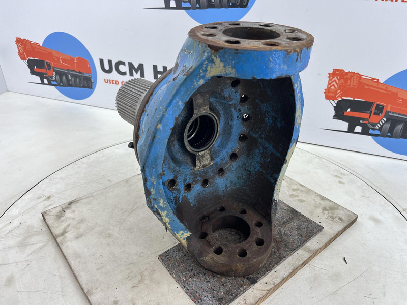 Liebherr LTM 1070 Steering knuckle 16 holes axle 4 - מפרק היגוי עבור עגורן: תמונה 4 Liebherr LTM 1070 Steering knuckle 16 holes axle 4 - מפרק היגוי עבור עגורן: תמונה 4