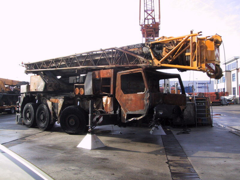 Liebherr LTM 1080/1 for parts - עגורן לכל שטח: תמונה 1 Liebherr LTM 1080/1 for parts - עגורן לכל שטח: תמונה 1