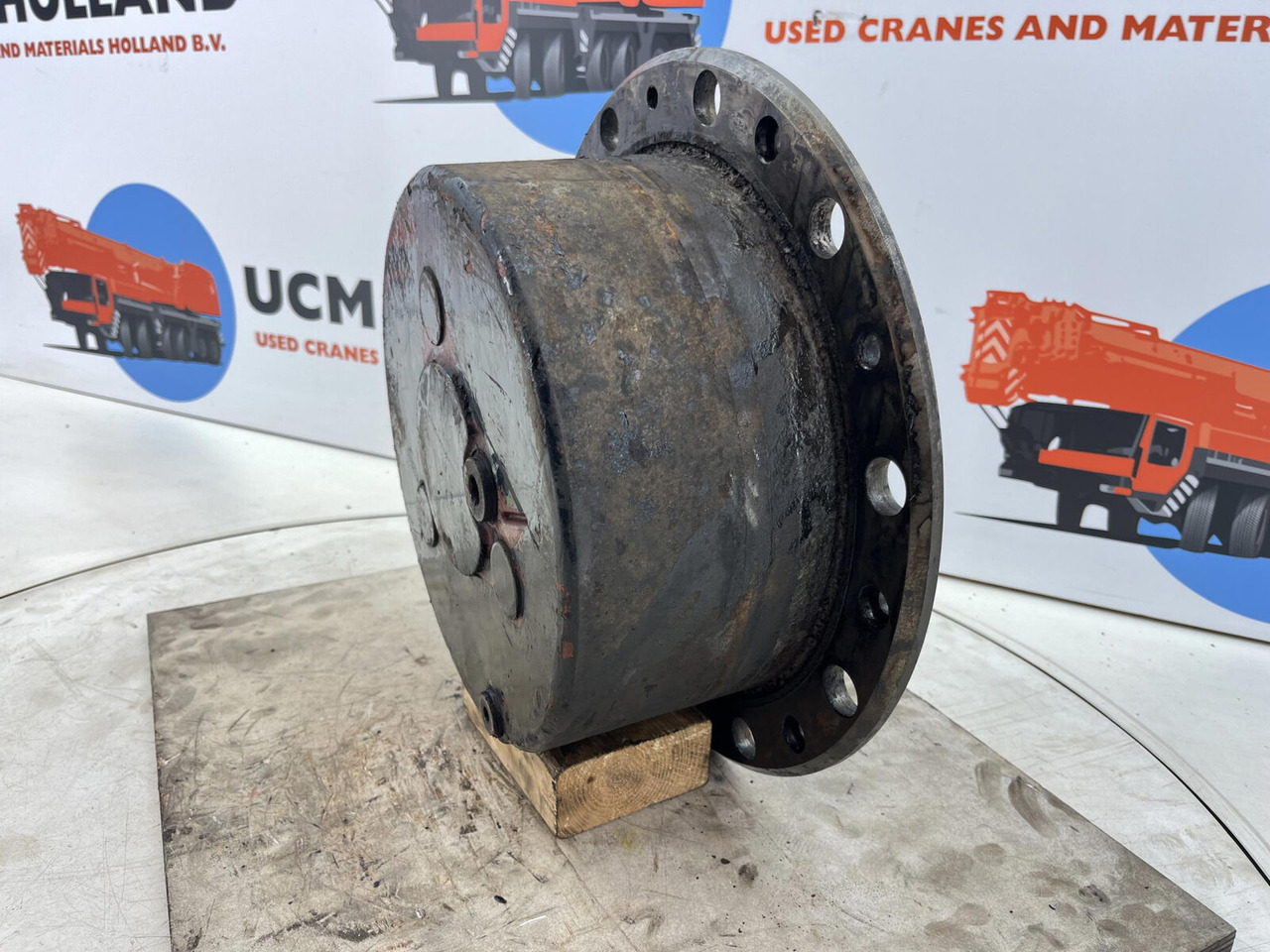 Liebherr LTM 1080 planetary gear 22-25-74-40-3pl-H135-46 - הנעה סופית עבור עגורן נייד: תמונה 2 Liebherr LTM 1080 planetary gear 22-25-74-40-3pl-H135-46 - הנעה סופית עבור עגורן נייד: תמונה 2