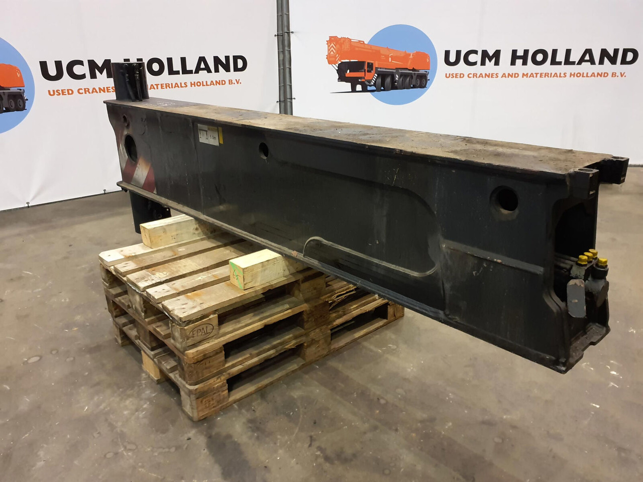 Liebherr LTM 1100-5.2 Sliding beam rear complete - מתלה עבור עגורן נייד: תמונה 3 Liebherr LTM 1100-5.2 Sliding beam rear complete - מתלה עבור עגורן נייד: תמונה 3