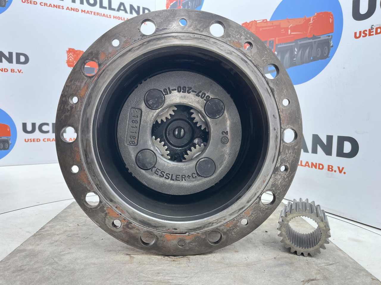 Liebherr LTM 1160 planetary gear 22-25-74-40-4pl-H185-46 - הנעה סופית עבור עגורן נייד: תמונה 4 Liebherr LTM 1160 planetary gear 22-25-74-40-4pl-H185-46 - הנעה סופית עבור עגורן נייד: תמונה 4