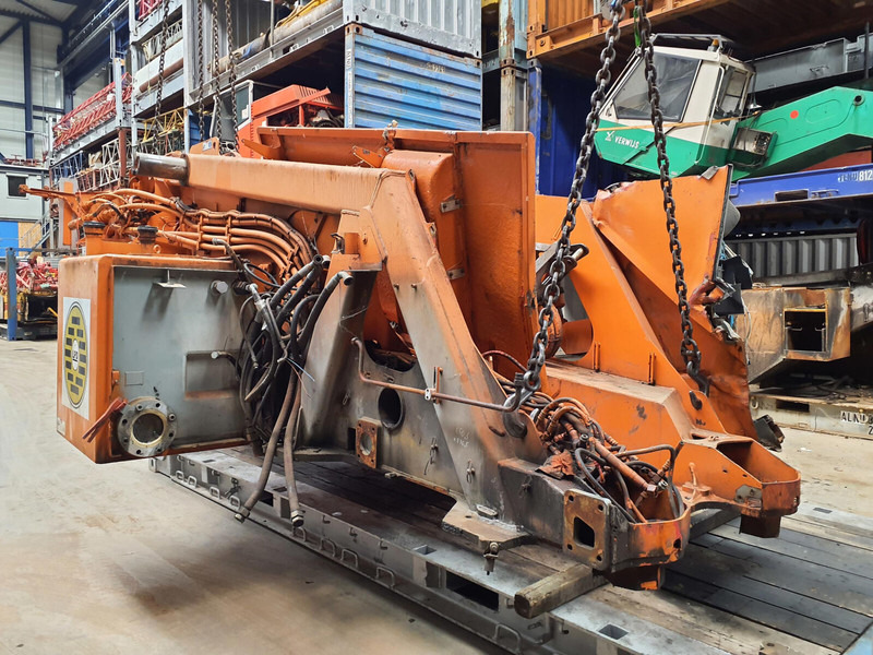 Liebherr LTM 1200/1 Upper frame - מסגרת/ שלדה עבור עגורן: תמונה 3 Liebherr LTM 1200/1 Upper frame - מסגרת/ שלדה עבור עגורן: תמונה 3