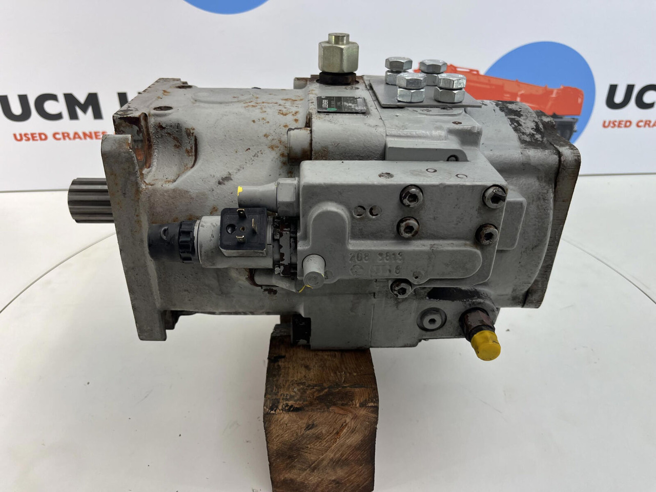 Liebherr LTM 1200/1 Variable pump A11V130 - משאבה הידרולית עבור עגורן נייד: תמונה 1 Liebherr LTM 1200/1 Variable pump A11V130 - משאבה הידרולית עבור עגורן נייד: תמונה 1