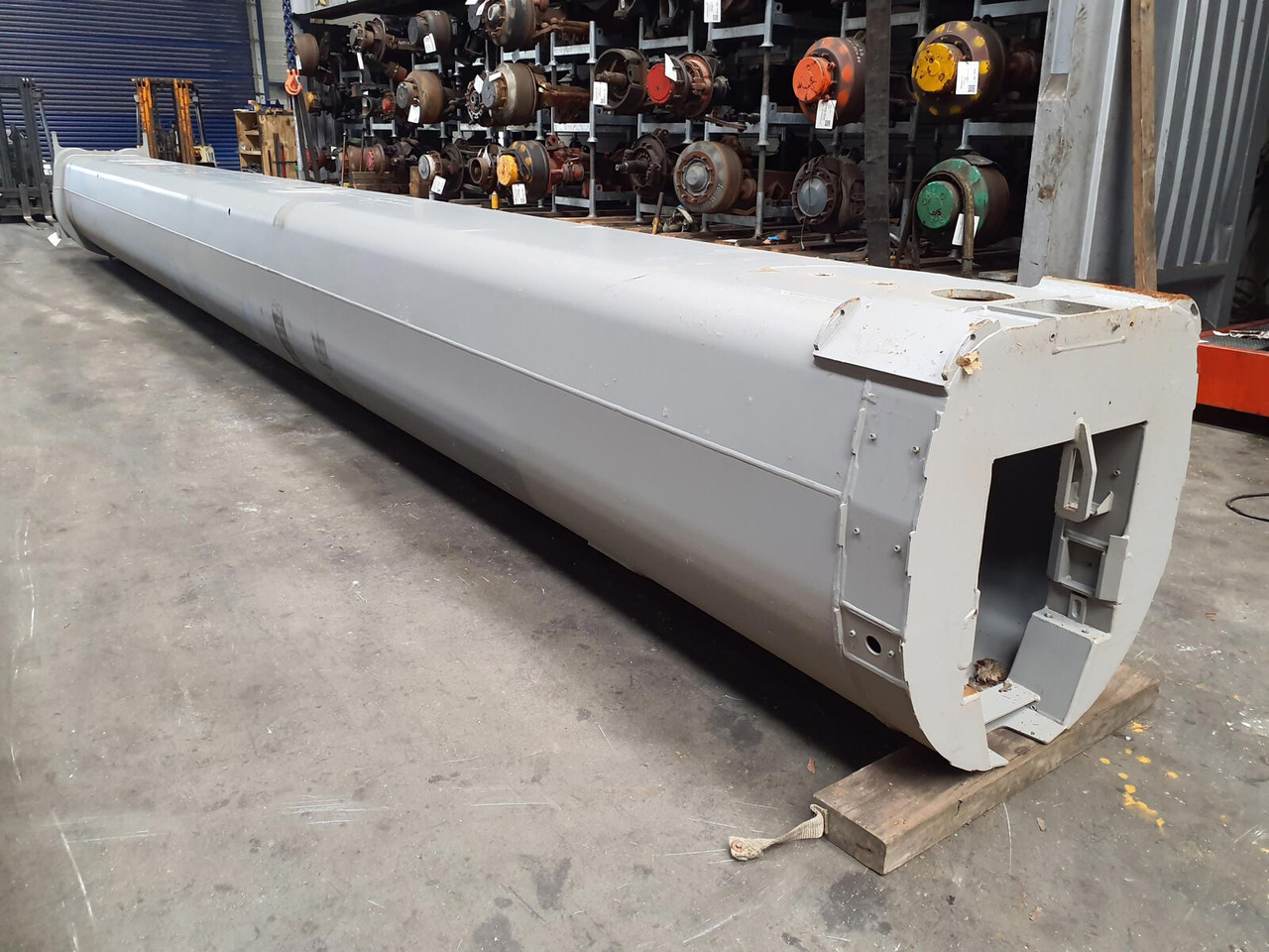 Liebherr LTM 1200-5.1 Telescopic section 3 - זרוע עבור עגורן נייד: תמונה 4 Liebherr LTM 1200-5.1 Telescopic section 3 - זרוע עבור עגורן נייד: תמונה 4